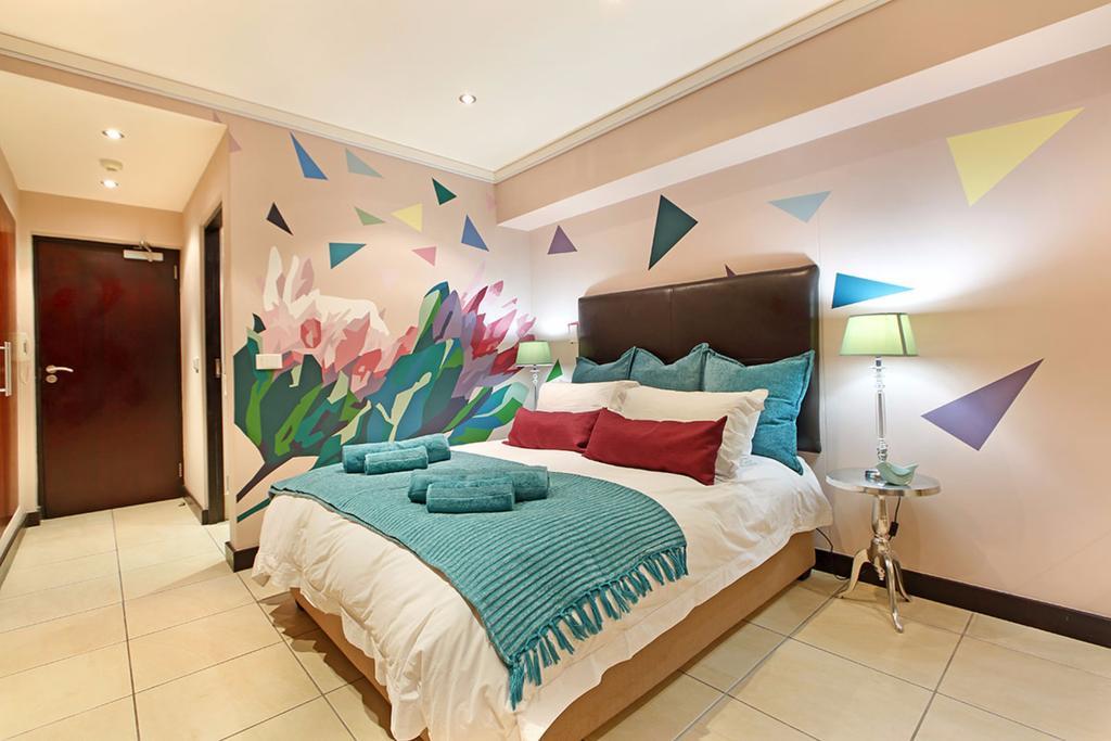 Afribode'S Icon Apartments Cape Town Bagian luar foto