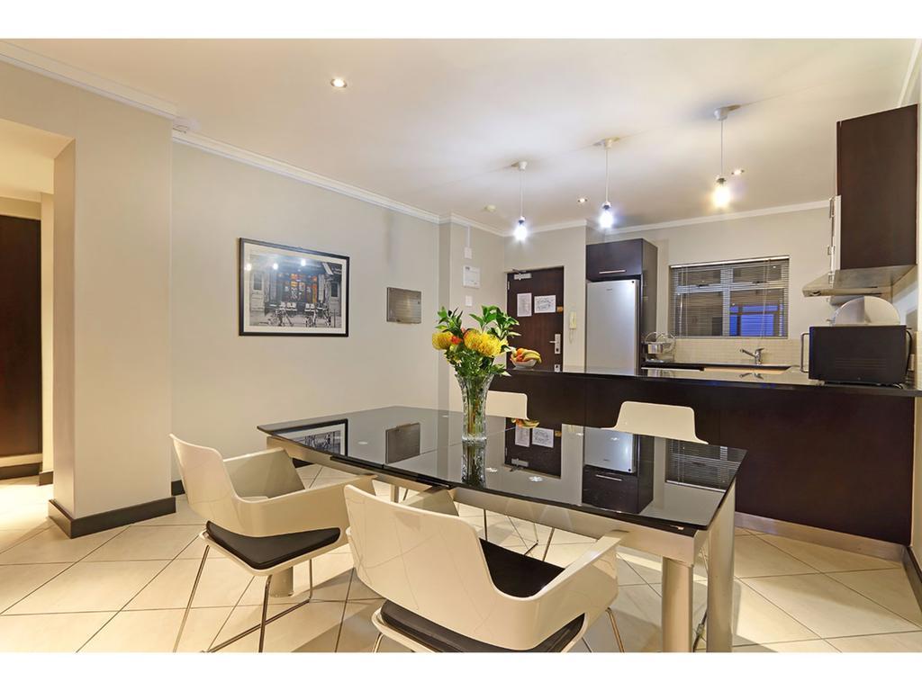 Afribode'S Icon Apartments Cape Town Bagian luar foto