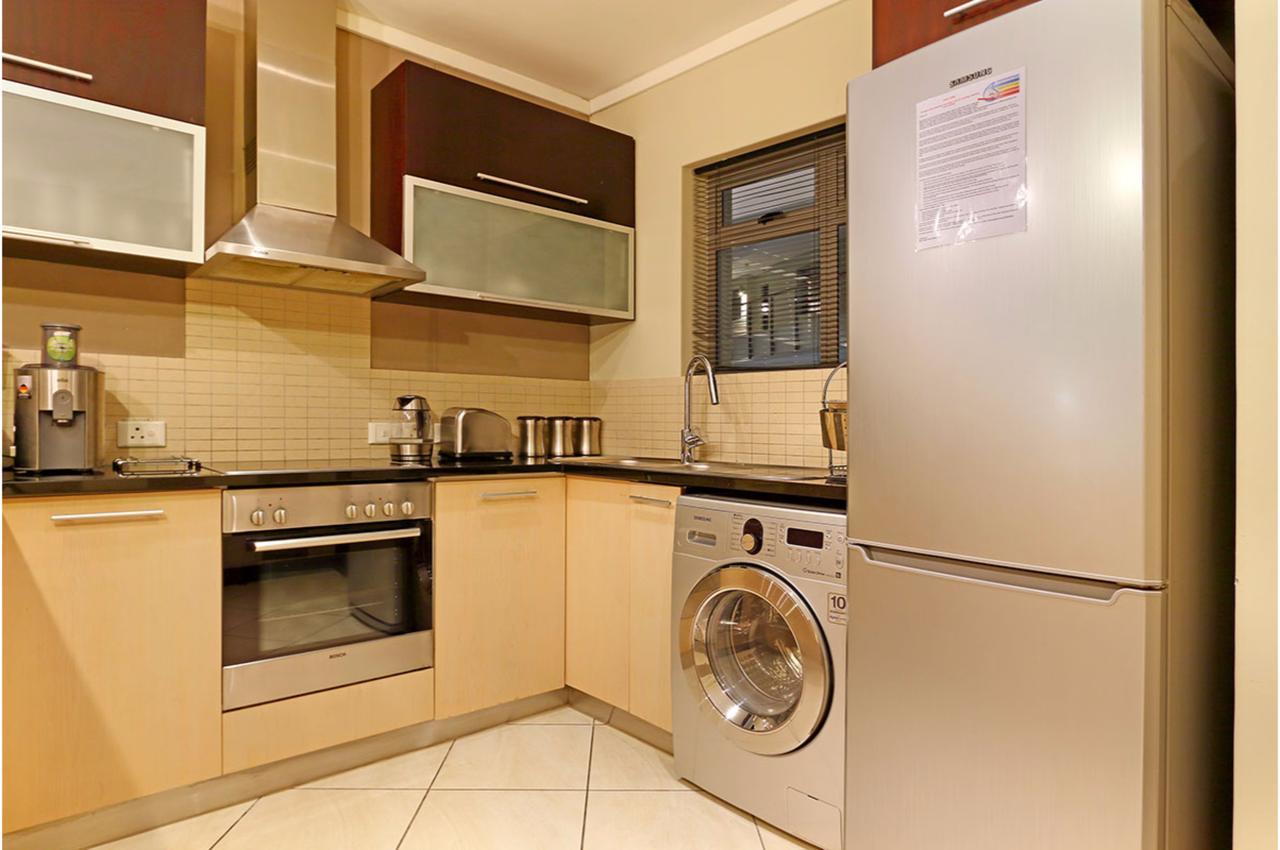 Afribode'S Icon Apartments Cape Town Bagian luar foto