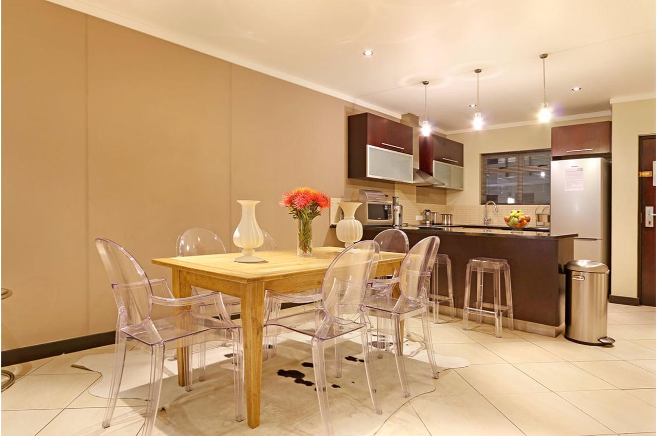 Afribode'S Icon Apartments Cape Town Bagian luar foto